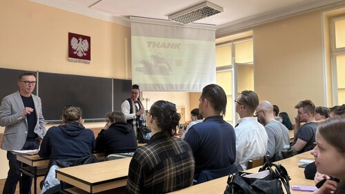 „Prelekcje Mistrzów”: Wykład prof. Raúla Alberto Mory na Wydziale Filologicznym UwB – relacja