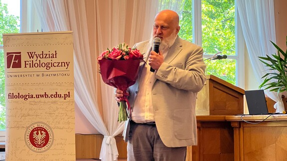 Jubileusz 42-lecia pracy Dyrektor administracyjnej mgr Bożeny Poniatowicz