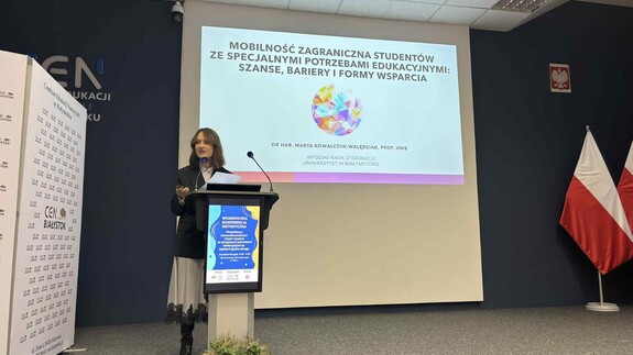 prof. Marta Kowalczuk-Walędziak